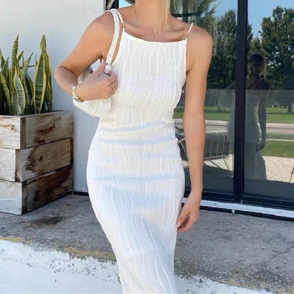 Dresses & Skirts - Pearl strap white dress